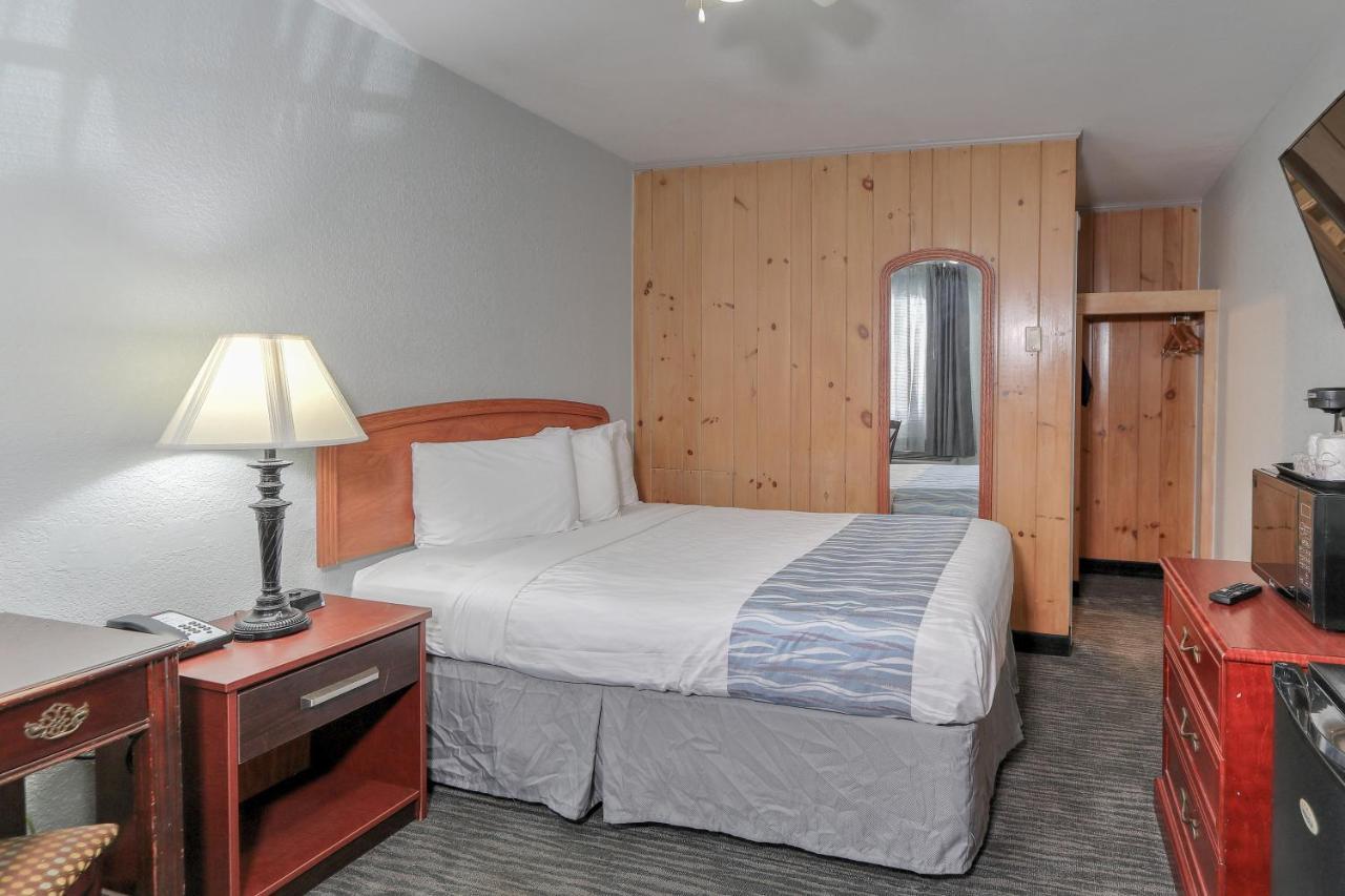 Belle Aire Motel - Downtown Convention Center - Гетлинбург Екстериор снимка